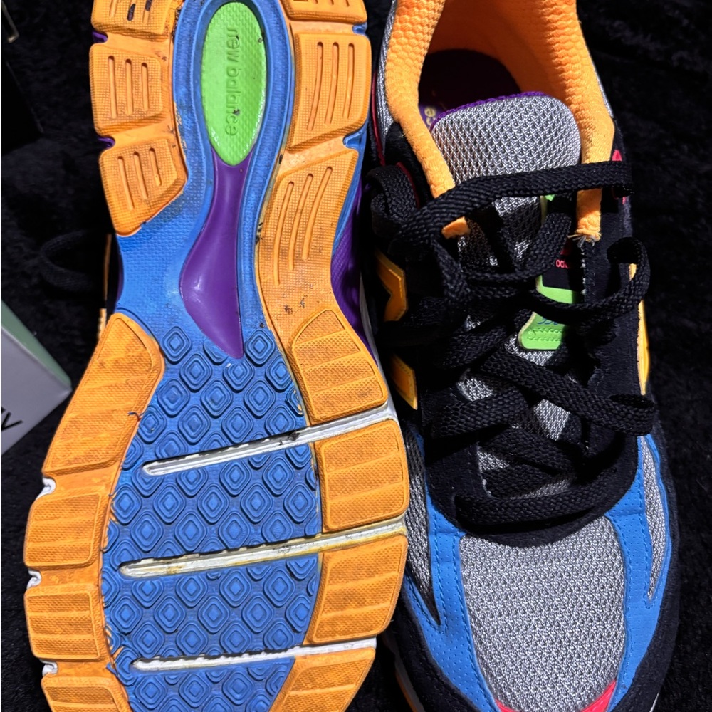 New Balance Multicolor Runner - Black, Yellow, Orange, Blue - Picture 4 of 4